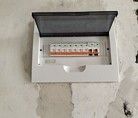 Salah satu contoh penggunaan RCBO untuk water heater dan area yang rentan terhadap air
